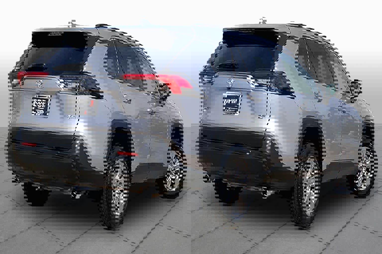 Used 2025 Toyota RAV4 XLE image 14