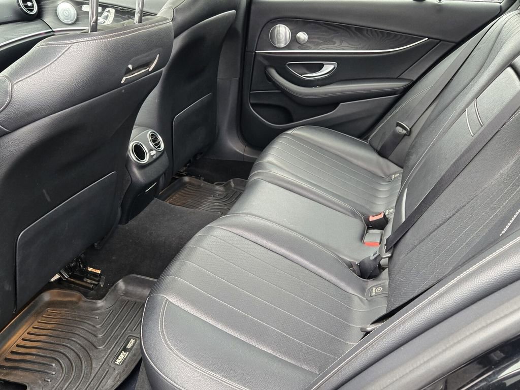 Used 2018 Mercedes-Benz E 300 image 11