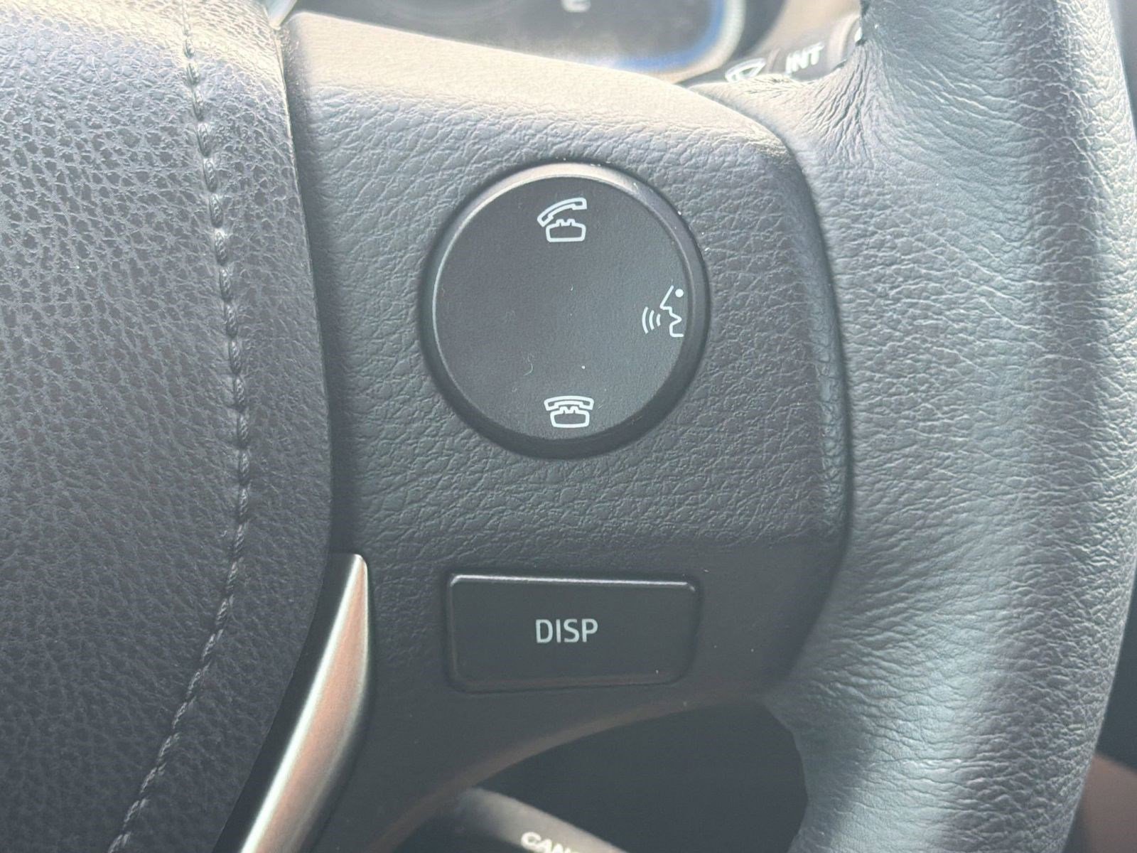 Used 2015 Toyota RAV4 Limited FWD image 24