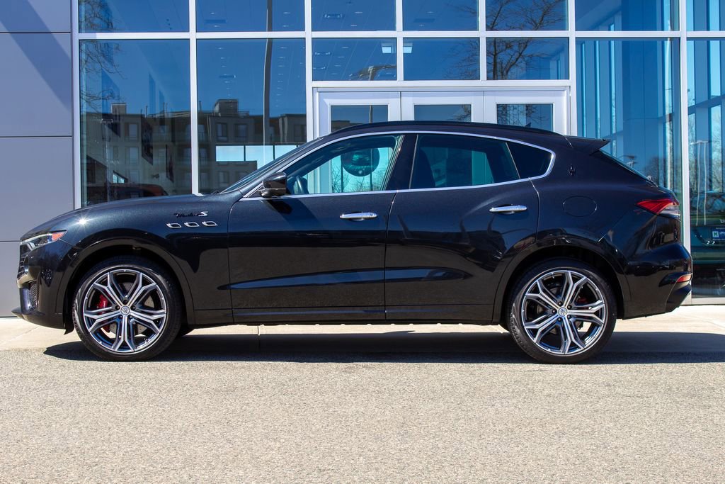 Used 2022 Maserati Levante Modena S image 7