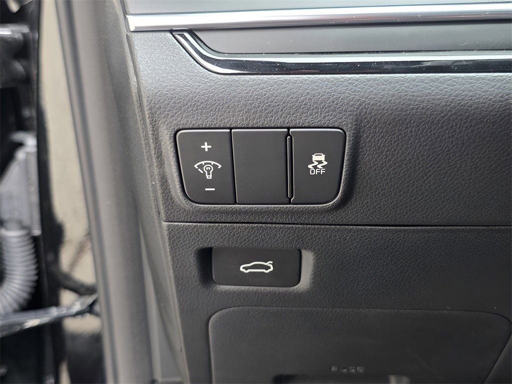 Used 2025 Kia K5 GT-Line image 24
