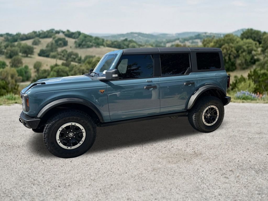 Used 2022 Ford Bronco Badlands w/ Sasquatch Package AWD/4WD image 4