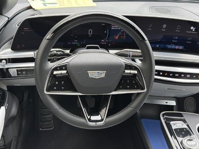 Certified 2024 Cadillac Lyriq Luxury AWD/4WD image 18