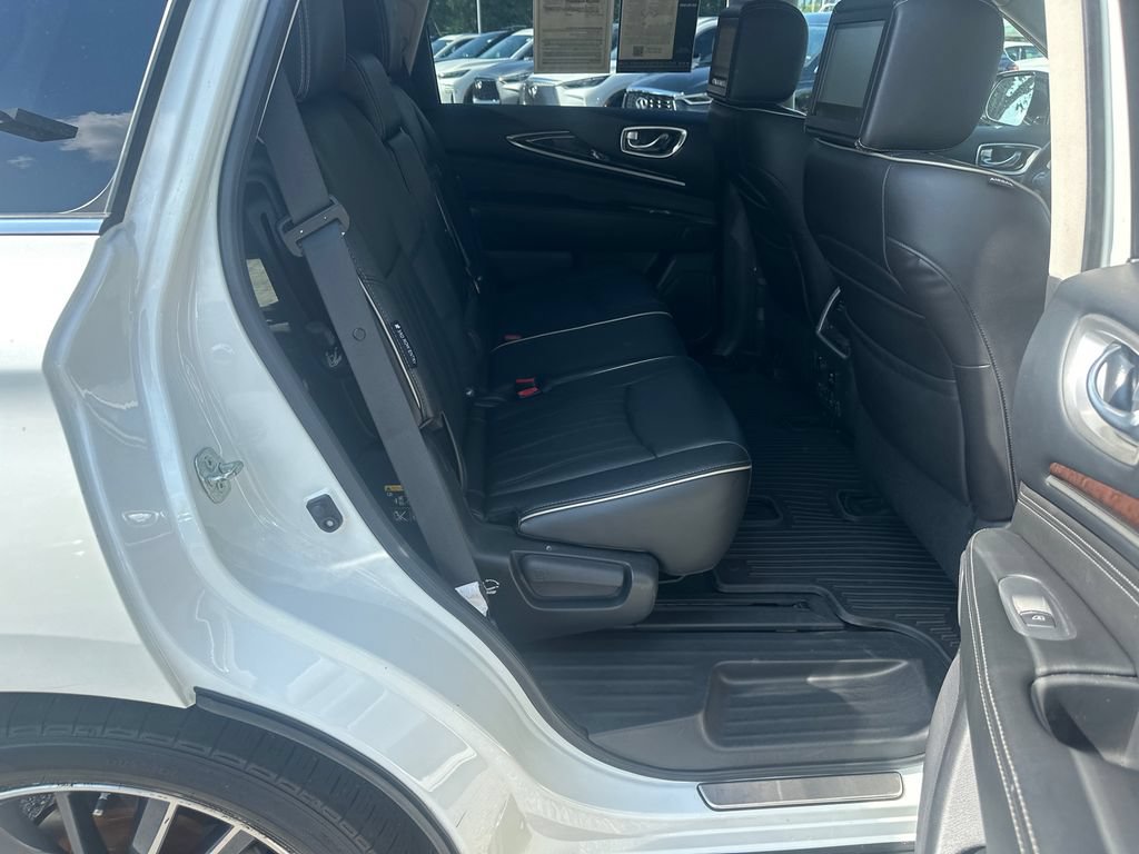 Used 2018 INFINITI QX60 Luxe w/ Deluxe Technology Package AWD/4WD image 13