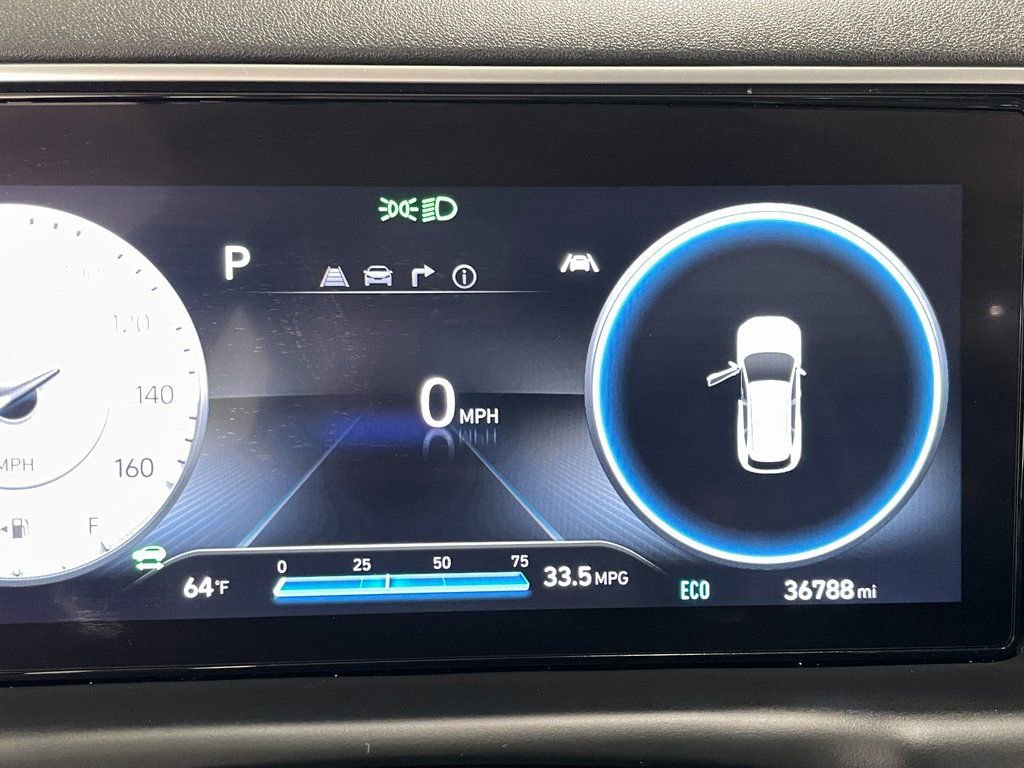 Used 2022 Hyundai Tucson Limited w/ Cargo Package AWD/4WD image 31