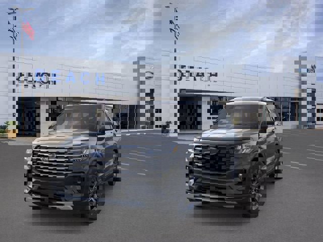 New 2026 Ford Explorer Active w/ Active Comfort Package image 3