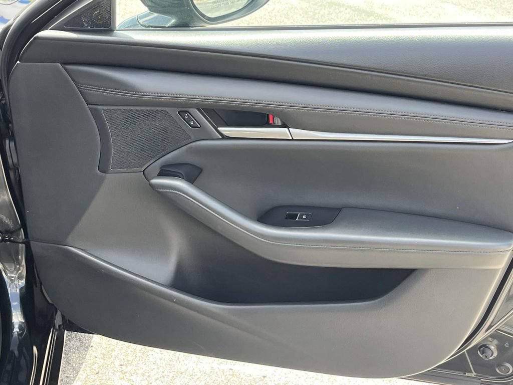 Used 2025 MAZDA MAZDA3 s FWD image 21