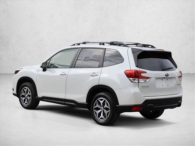 Certified 2024 Subaru Forester Premium AWD/4WD image 9