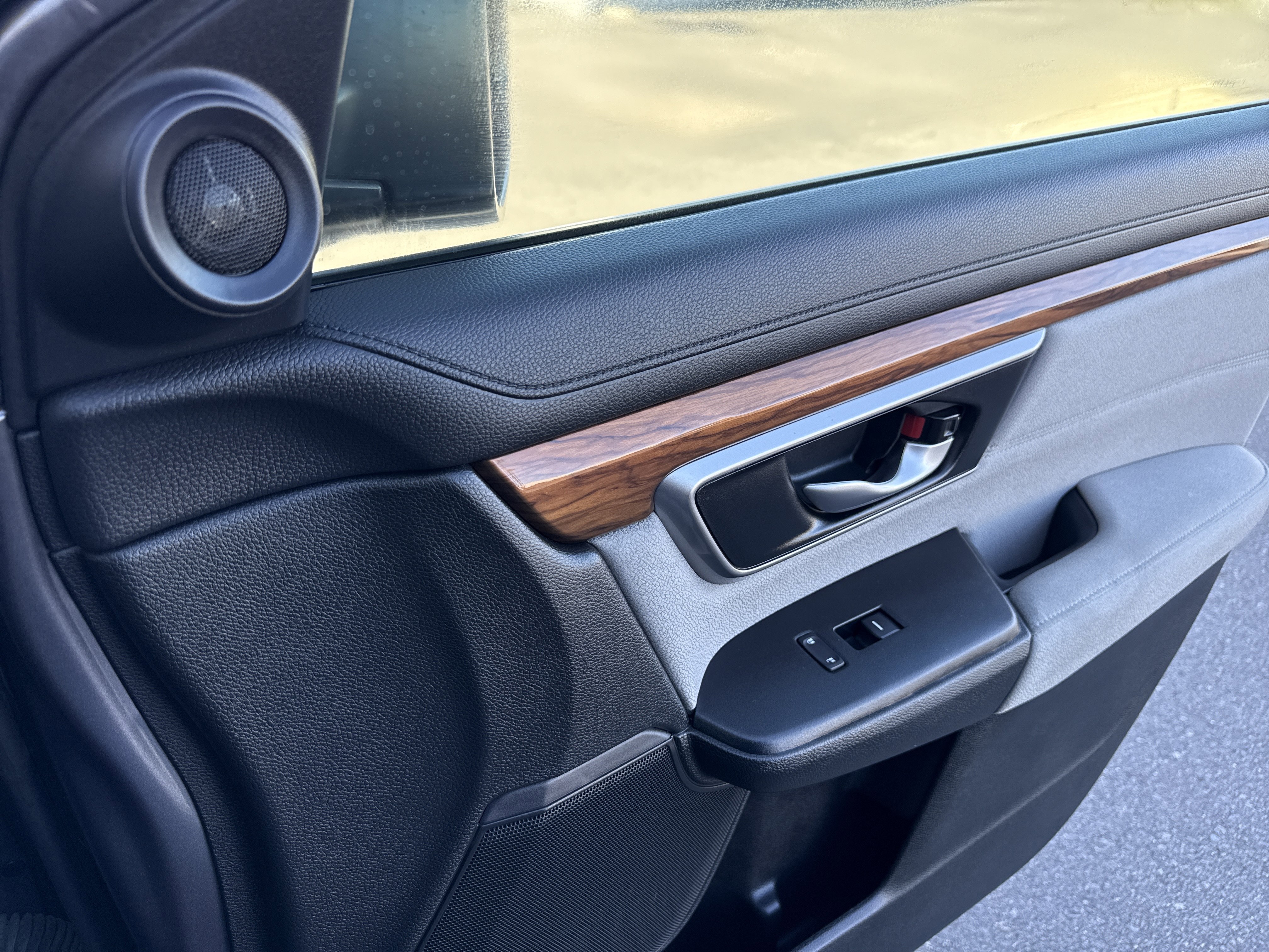 Used 2022 Honda CR-V EX image 44