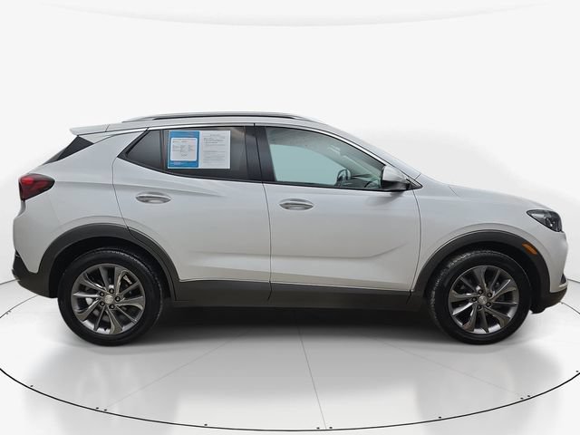 Used 2023 Buick Encore GX Essence w/ Experience Buick Package FWD image 5