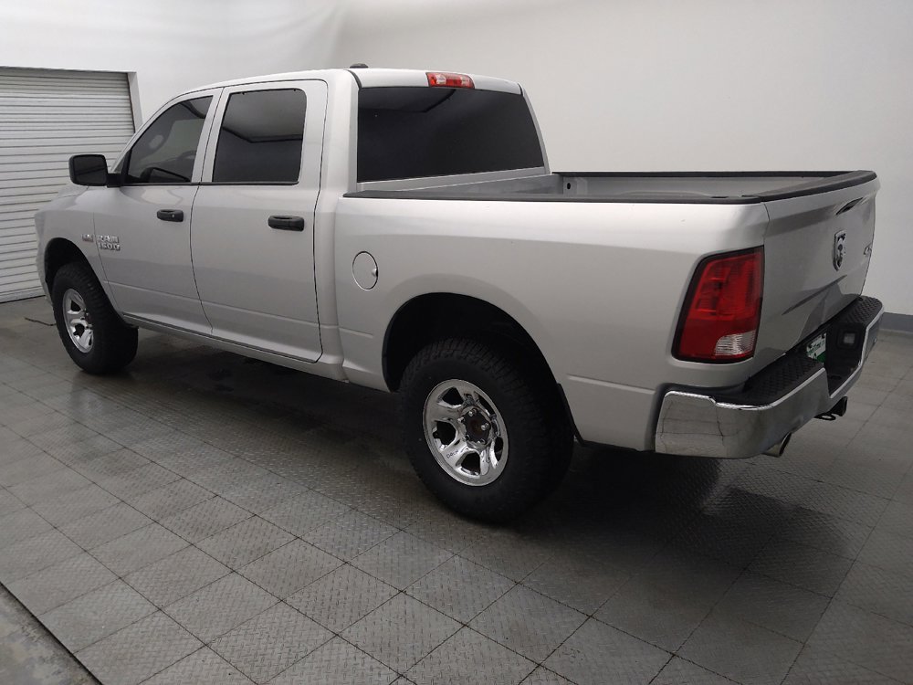 Used 2015 RAM 1500 Express AWD/4WD image 3