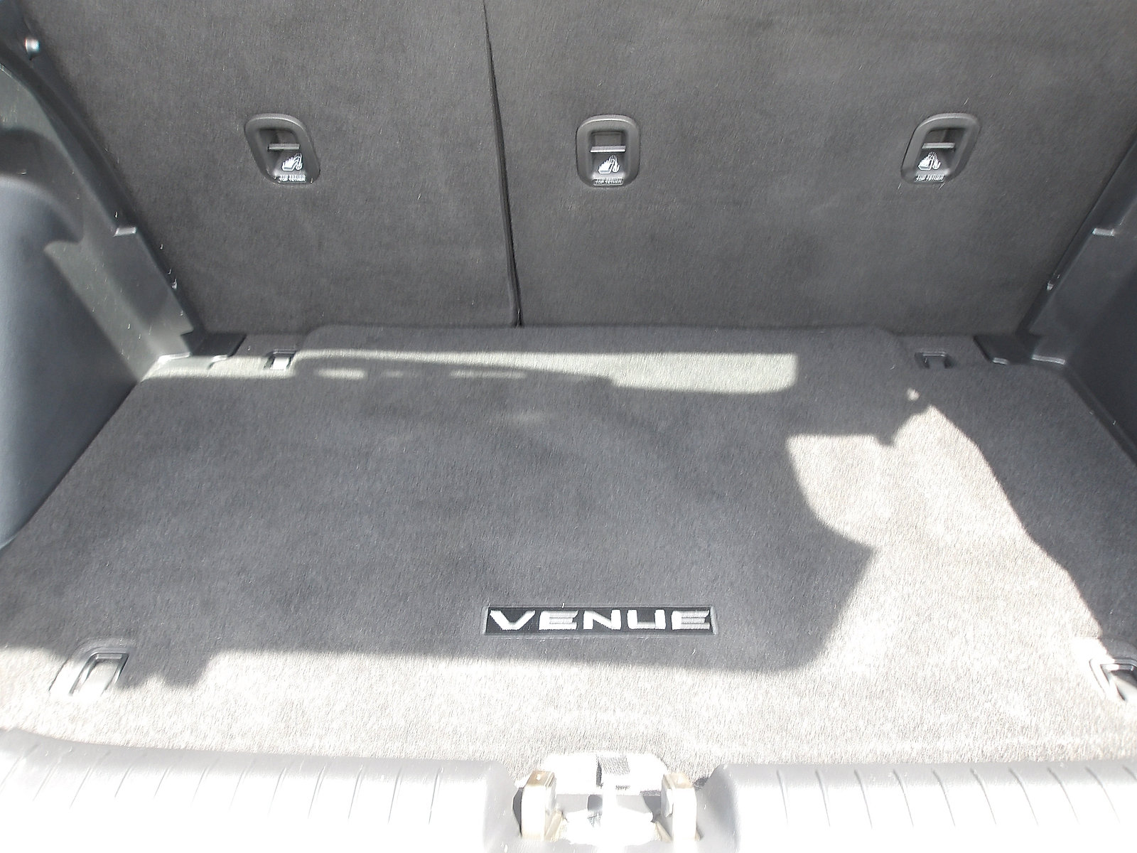 Certified 2024 Hyundai Venue SEL FWD image 13