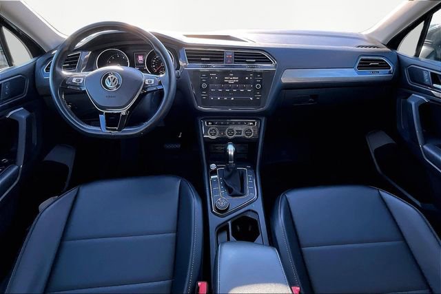 Used 2019 Volkswagen Tiguan SE w/ Panoramic Sunroof Package image 7