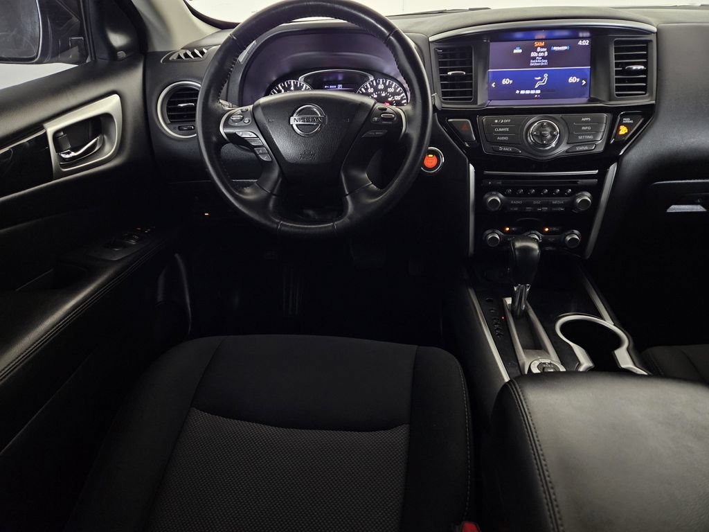Used 2020 Nissan Pathfinder SV AWD/4WD image 7