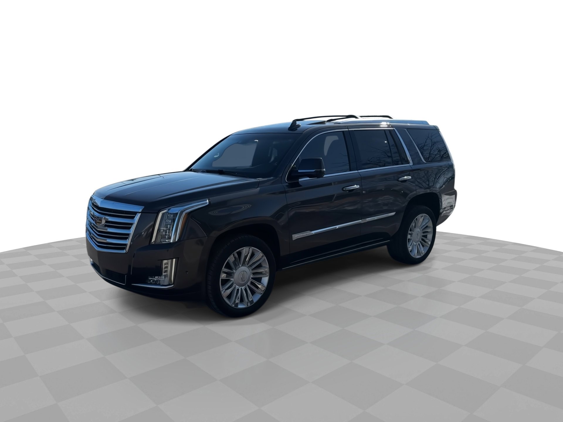 Used 2017 Cadillac Escalade Platinum image 4