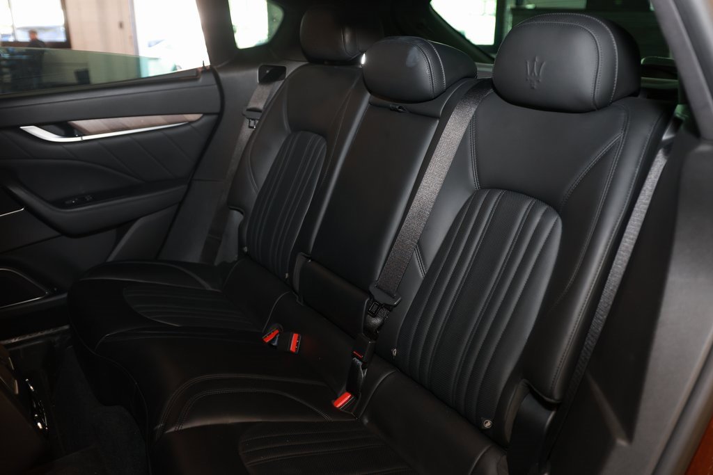 Used 2019 Maserati Levante GranLusso image 13