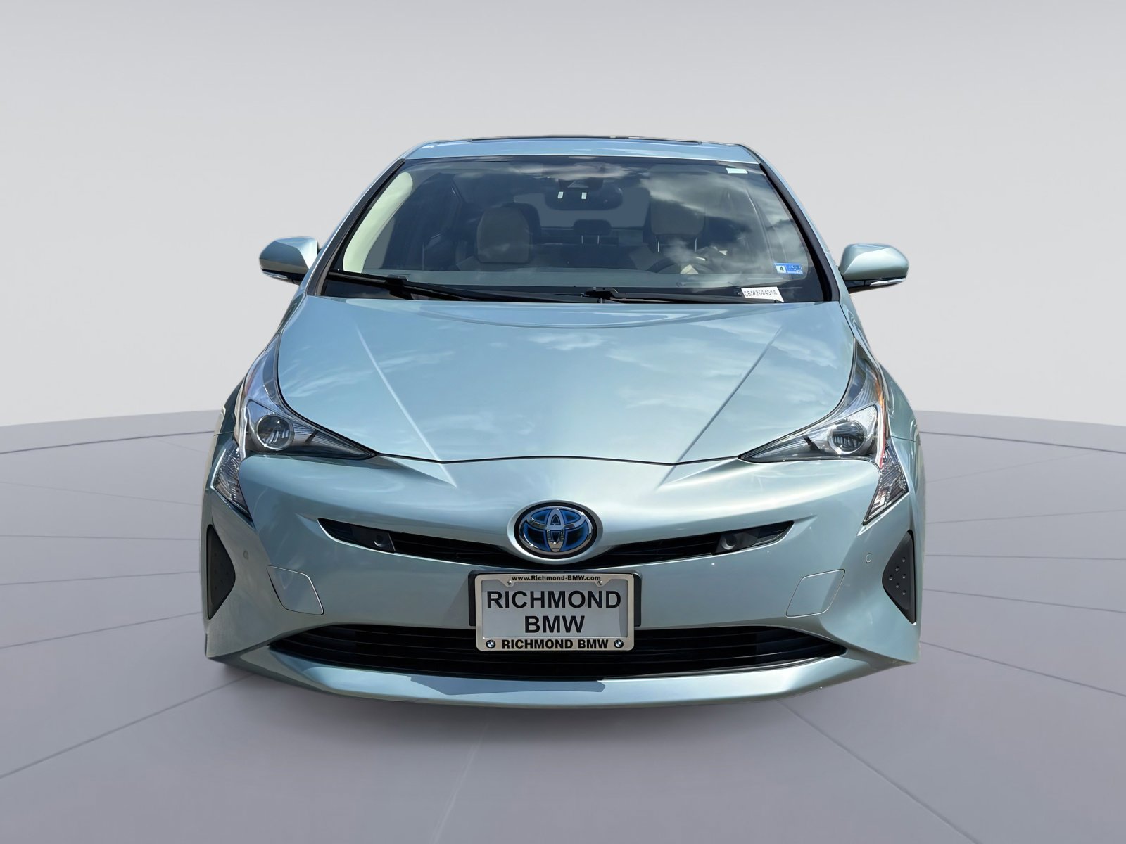 Used 2018 Toyota Prius Four w/ Advanced Technology Package FWD image 12