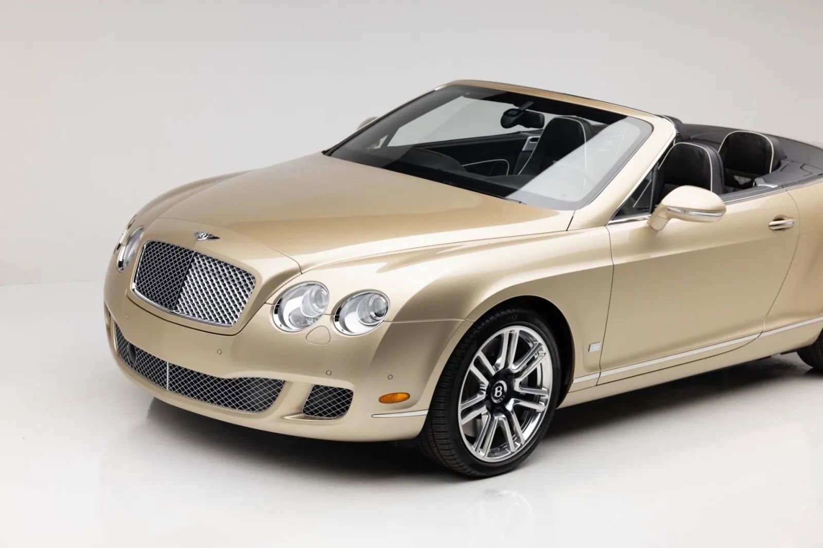 Used 2011 Bentley Continental GTC AWD/4WD image 33
