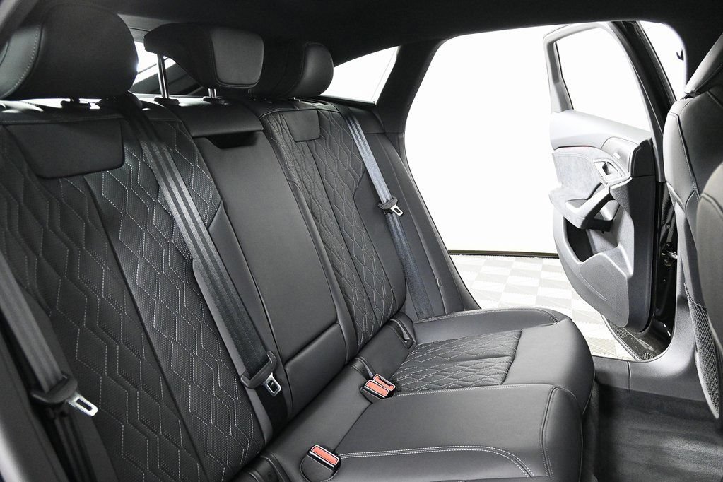 New 2025 Audi S6 e-tron Prestige AWD/4WD image 23