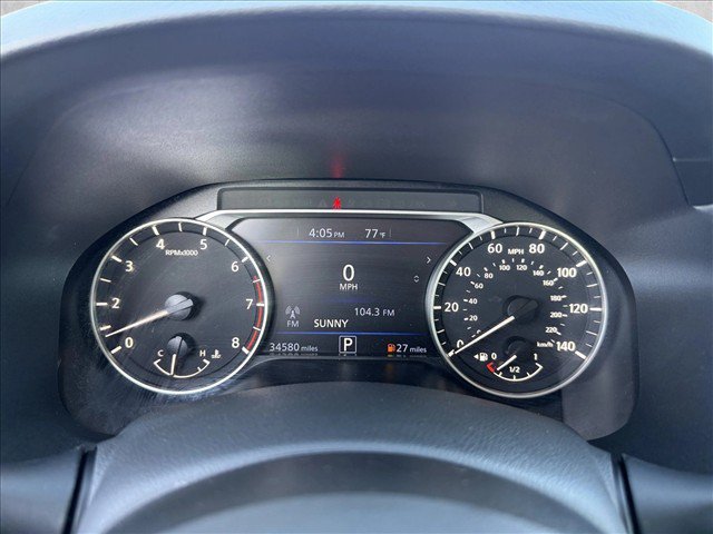 Used 2025 Nissan Altima 2.5 SV FWD image 15