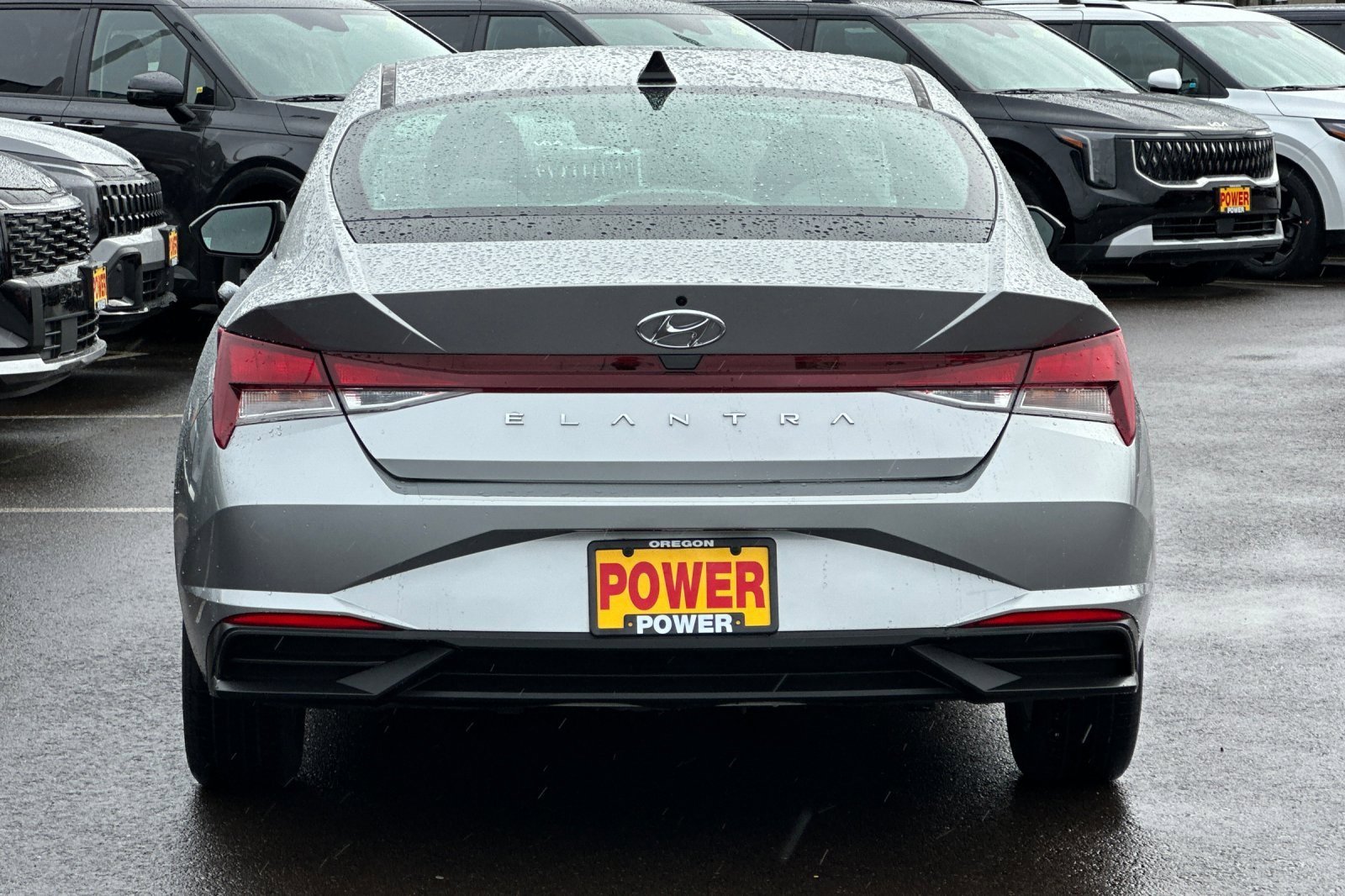 Used 2021 Hyundai Elantra SE image 5