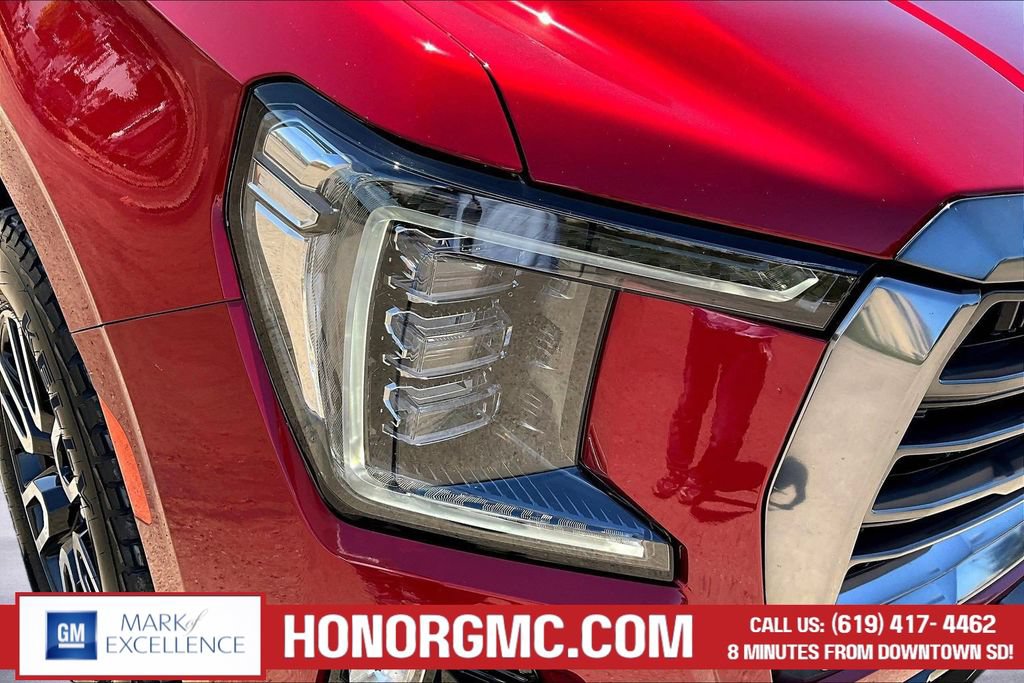 Used 2024 GMC Yukon AT4 w/ AT4 Premium Plus Package AWD/4WD image 32