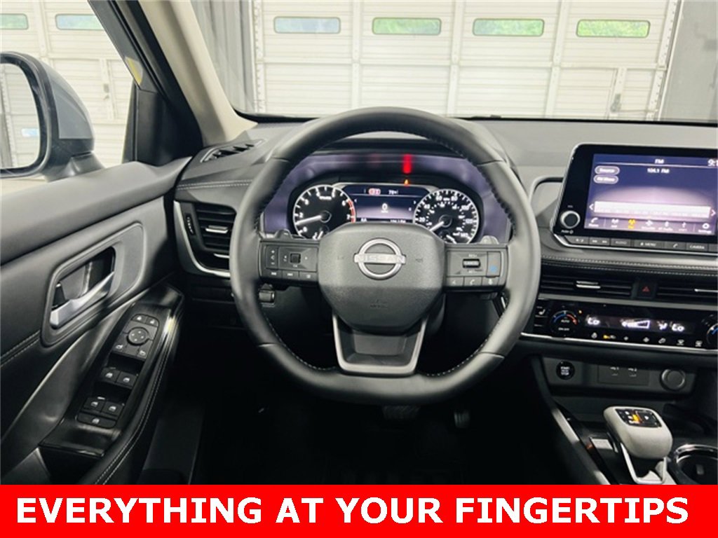 New 2026 Nissan Rogue SV image 5