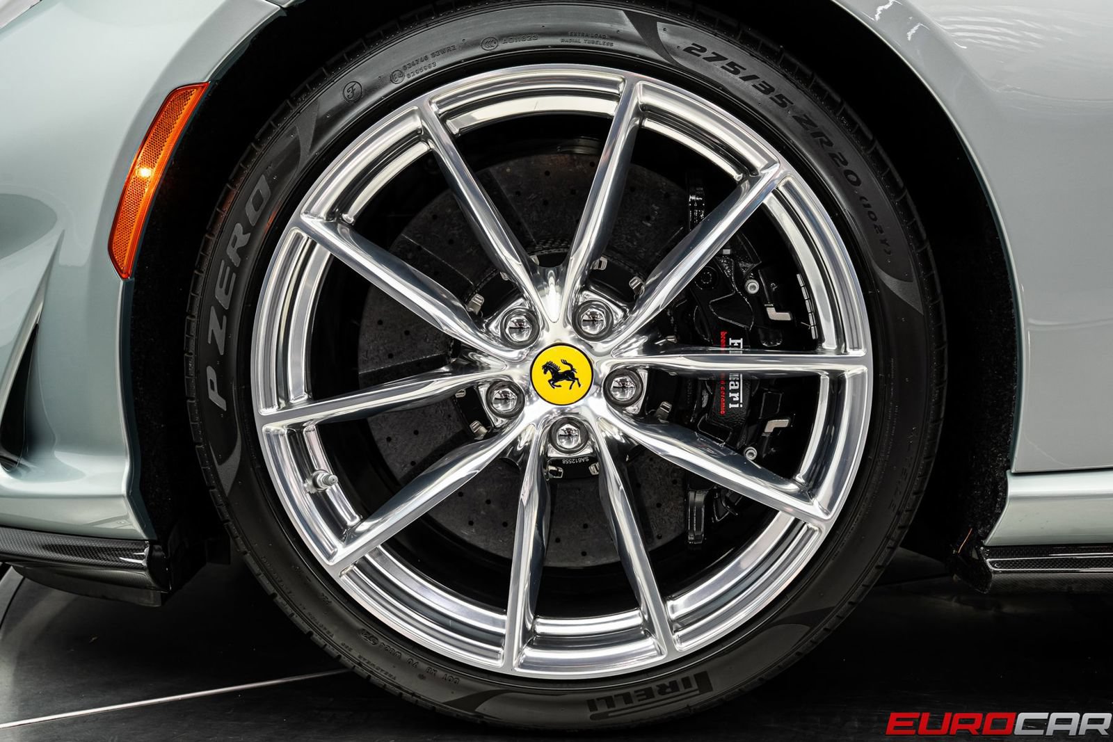 Used 2022 Ferrari 812 GTS RWD image 28