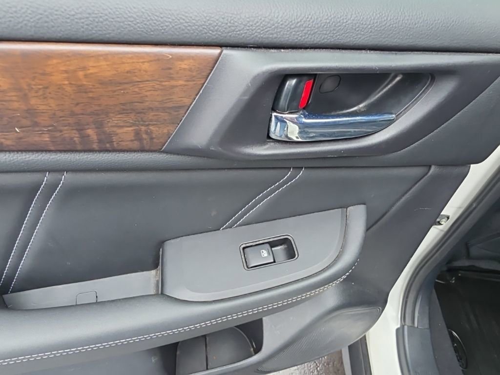 Used 2018 Subaru Outback 2.5i Limited image 35