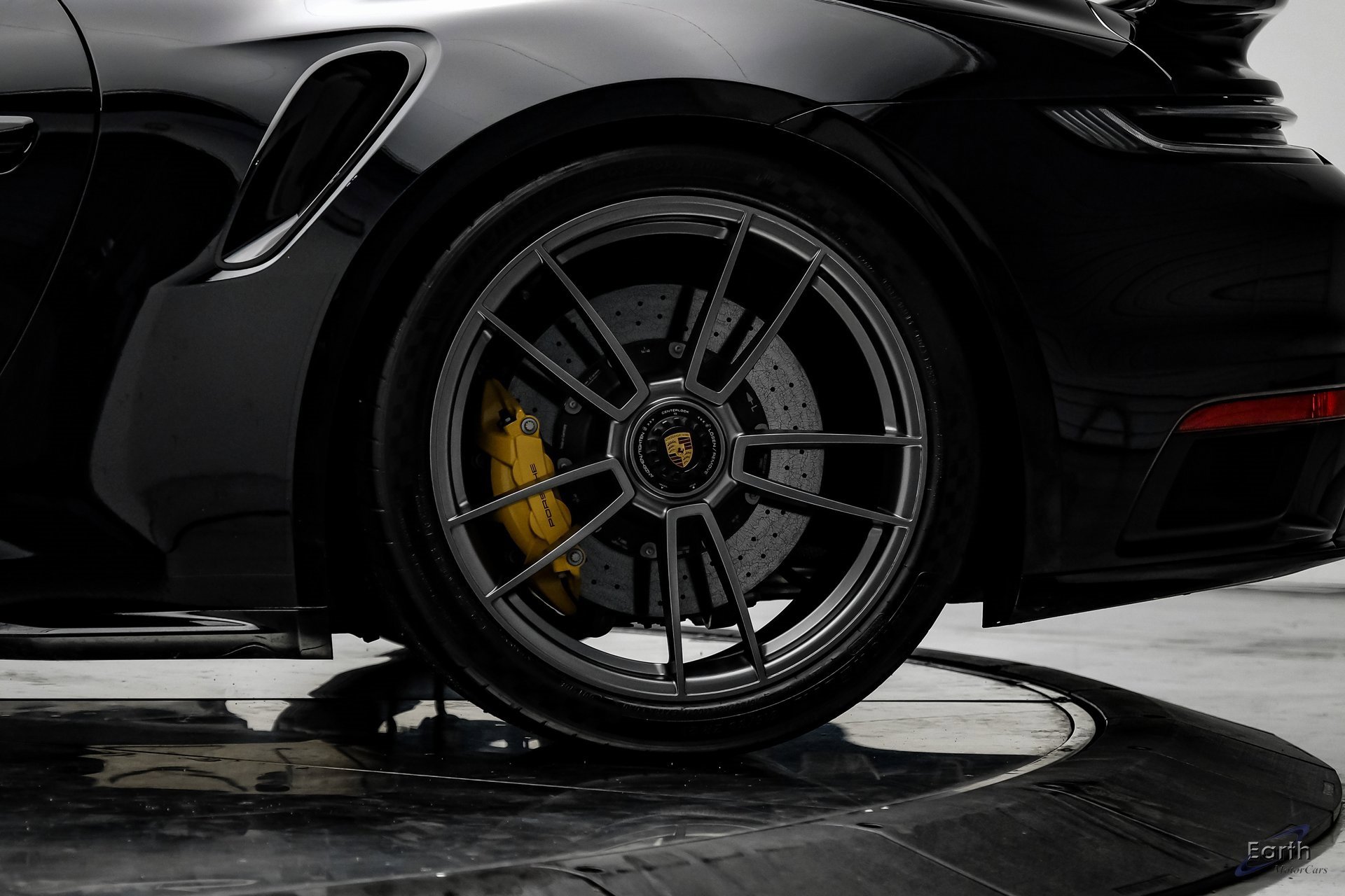 Used 2022 Porsche 911 Turbo S image 91