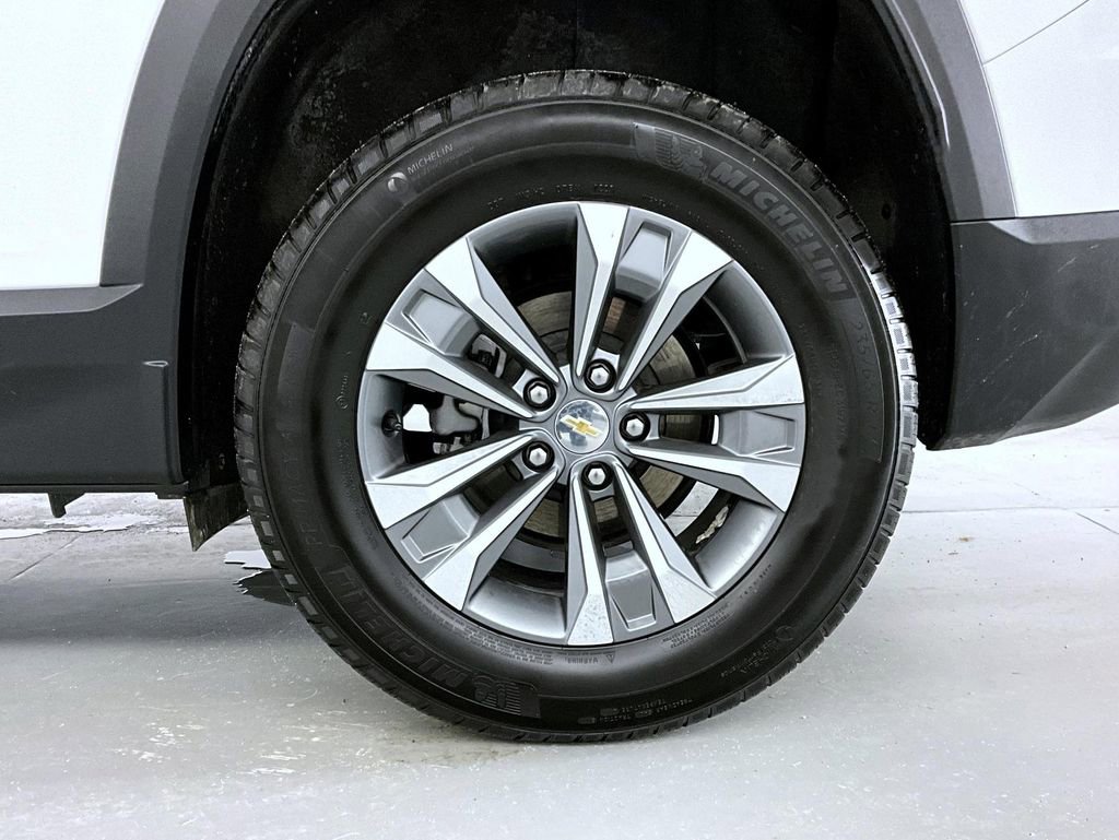 Certified 2025 Chevrolet Equinox LT image 22