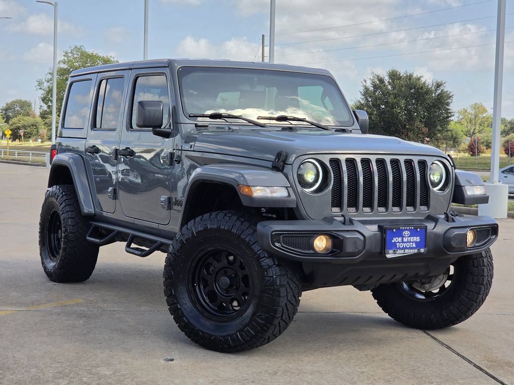 Used 2020 Jeep Wrangler Unlimited Sahara AWD/4WD image 2