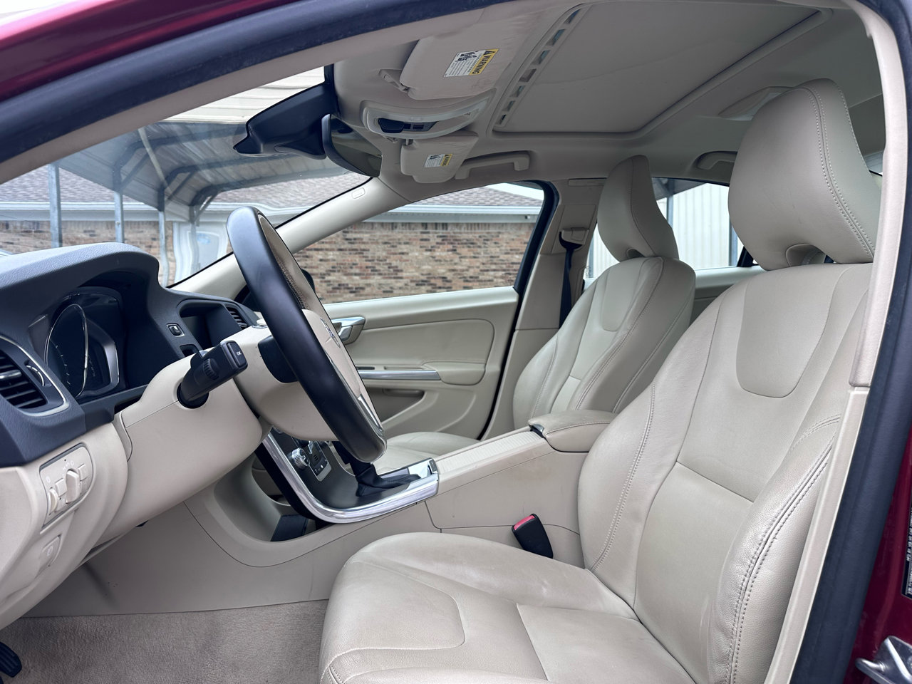 Used 2016 Volvo S60 T5 Premier image 11