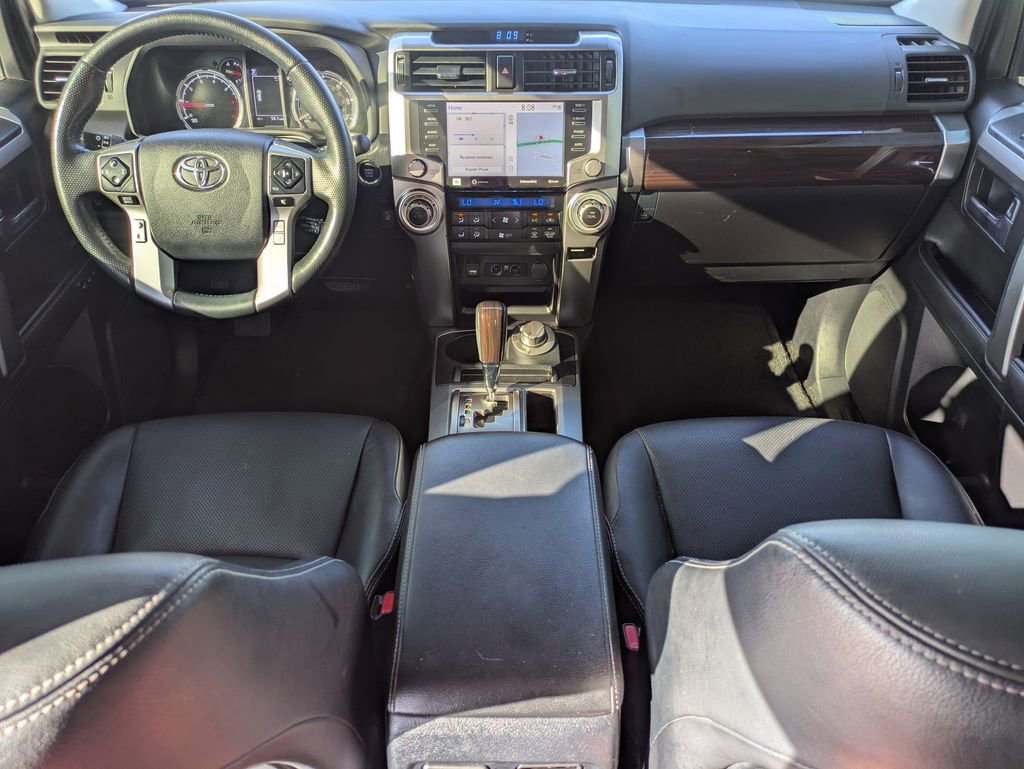 Used 2024 Toyota 4Runner Limited AWD/4WD image 2