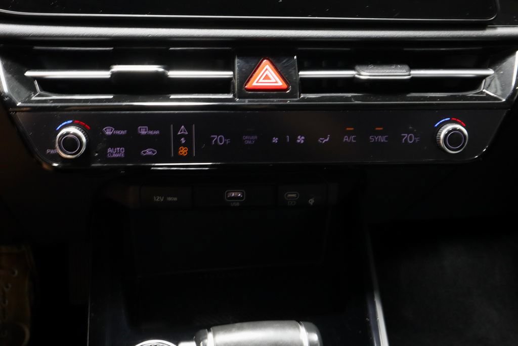 Used 2023 Kia Niro EX FWD image 31