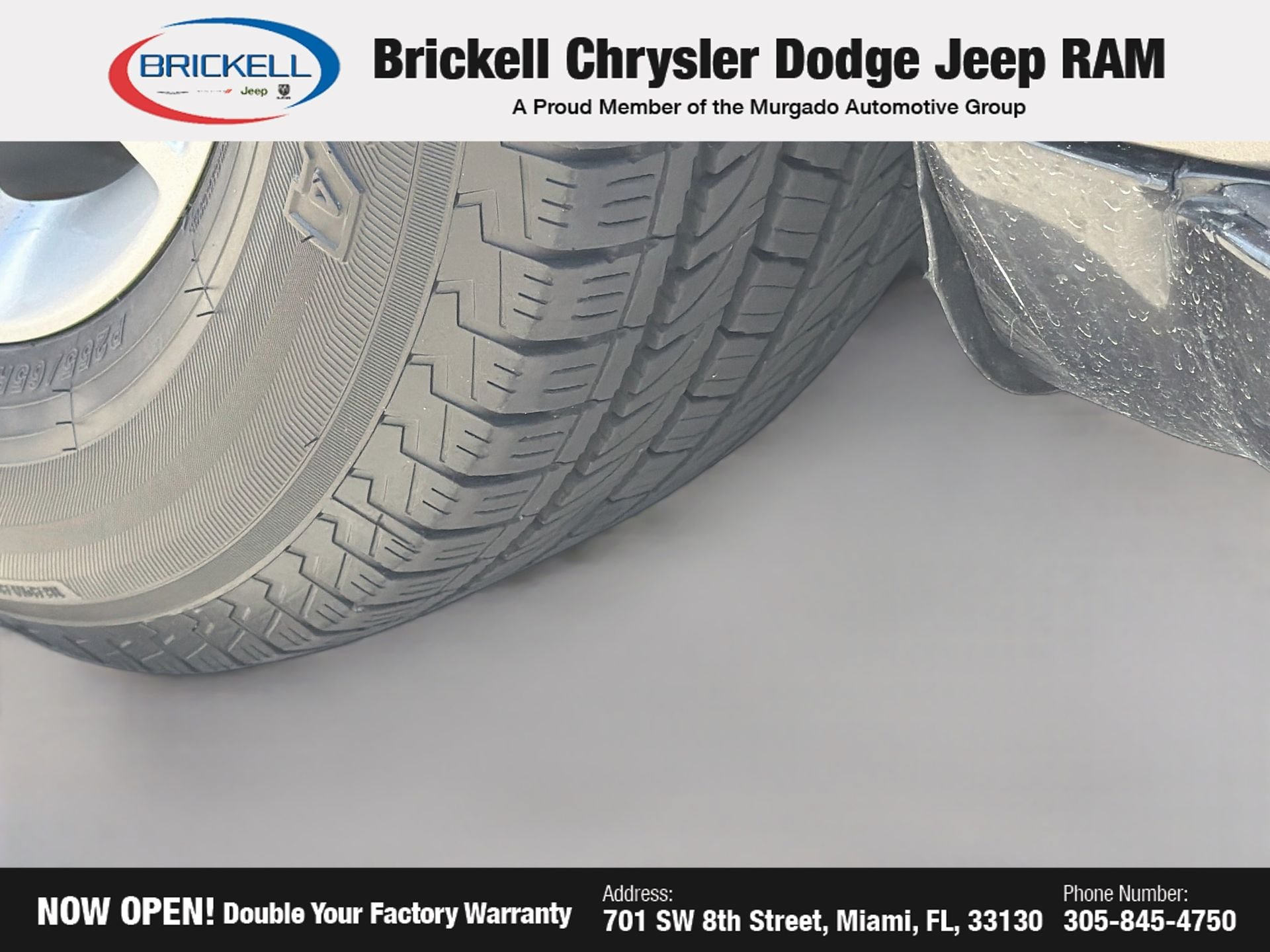 Used 2020 Buick Enclave Essence w/ LPO, Hit The Road Package FWD image 42