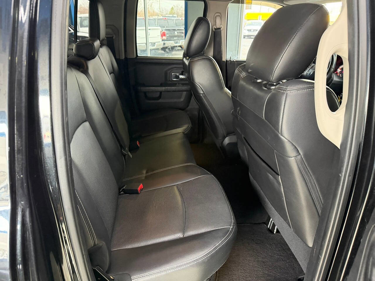 Used 2016 RAM 1500 Laramie image 15