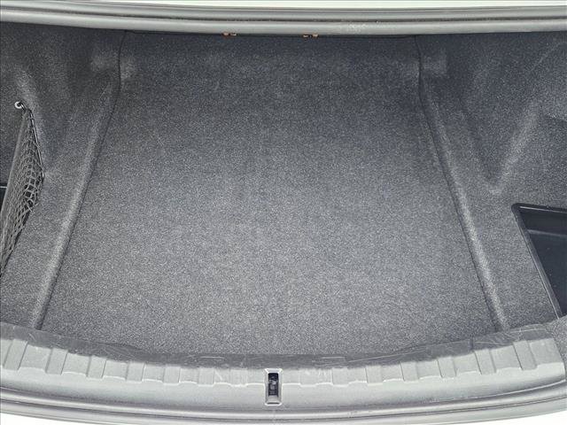 Used 2025 BMW 330i Sedan RWD image 6