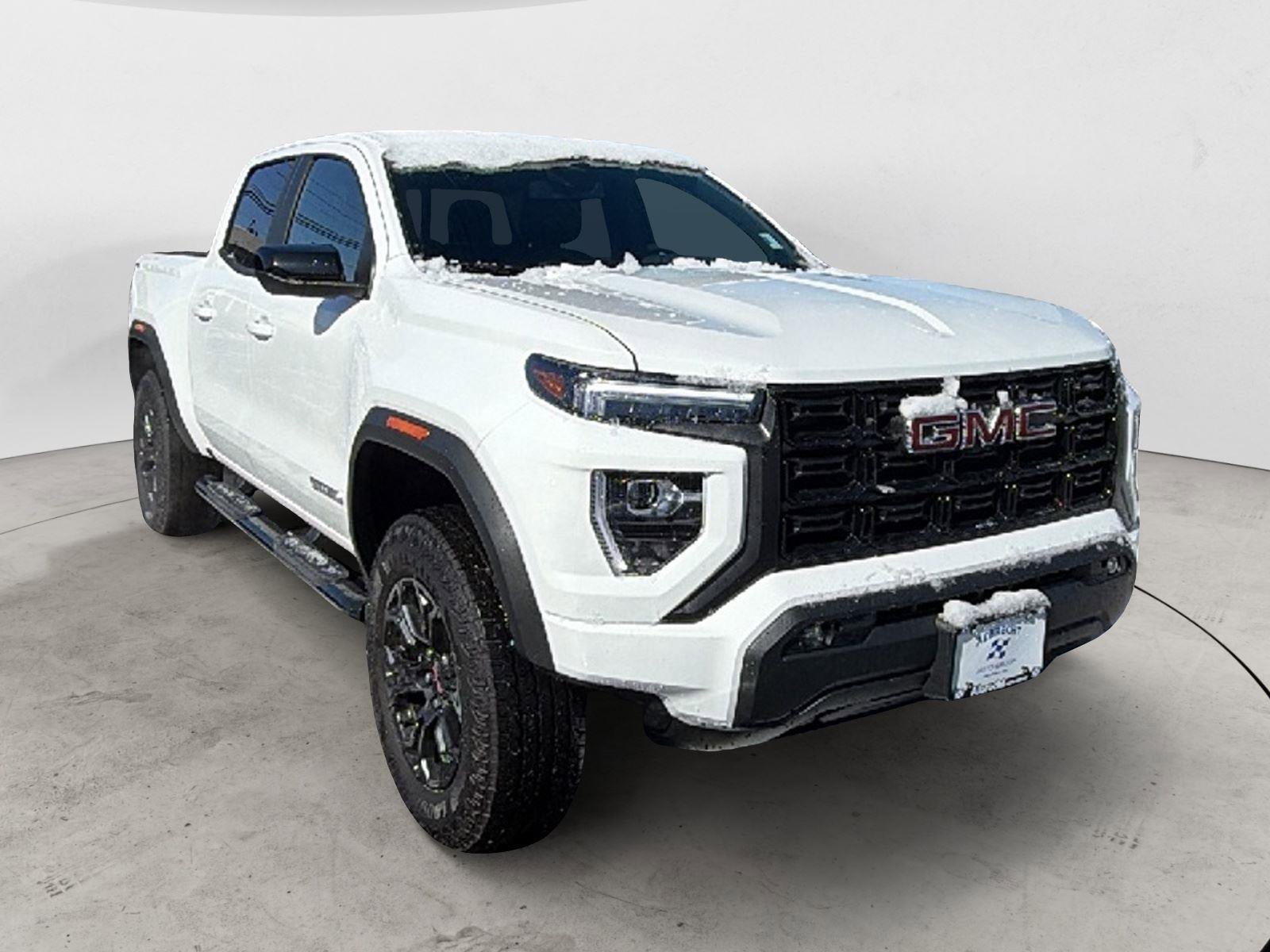 New 2025 GMC Canyon Elevation w/ Convenience Package