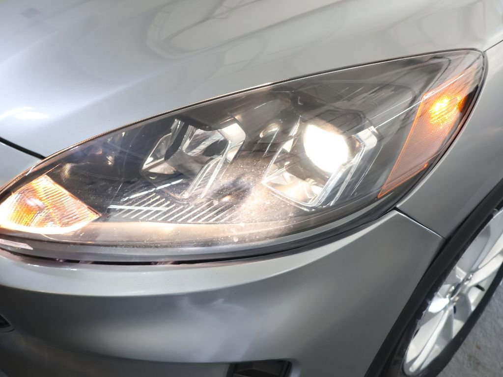 Used 2021 Ford Escape SE FWD image 26