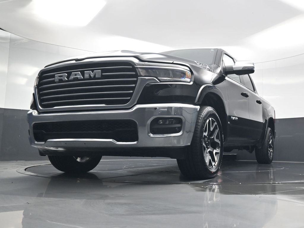Used 2025 RAM 1500 Laramie image 39