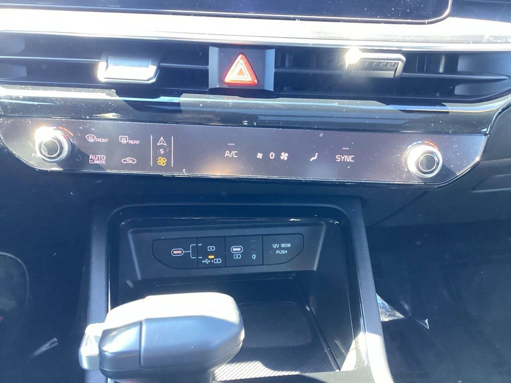 Used 2025 Kia K5 GT-Line w/ GT-Line Premium Package image 22