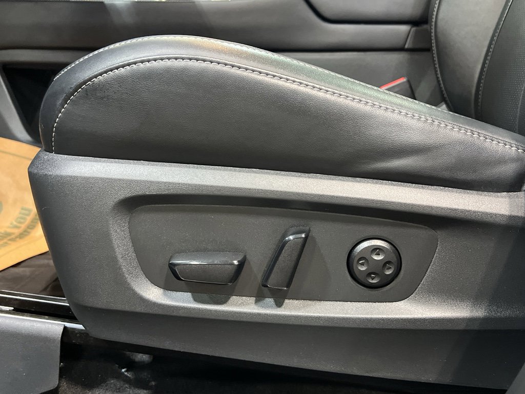 Used 2024 INFINITI QX60 Luxe image 14