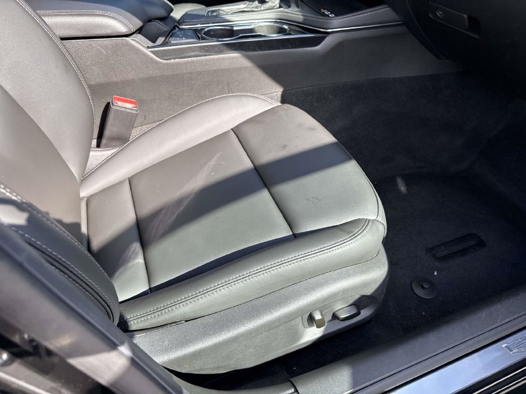 Certified 2023 Cadillac CT4 Luxury w/ Sun And Sound Package RWD image 39