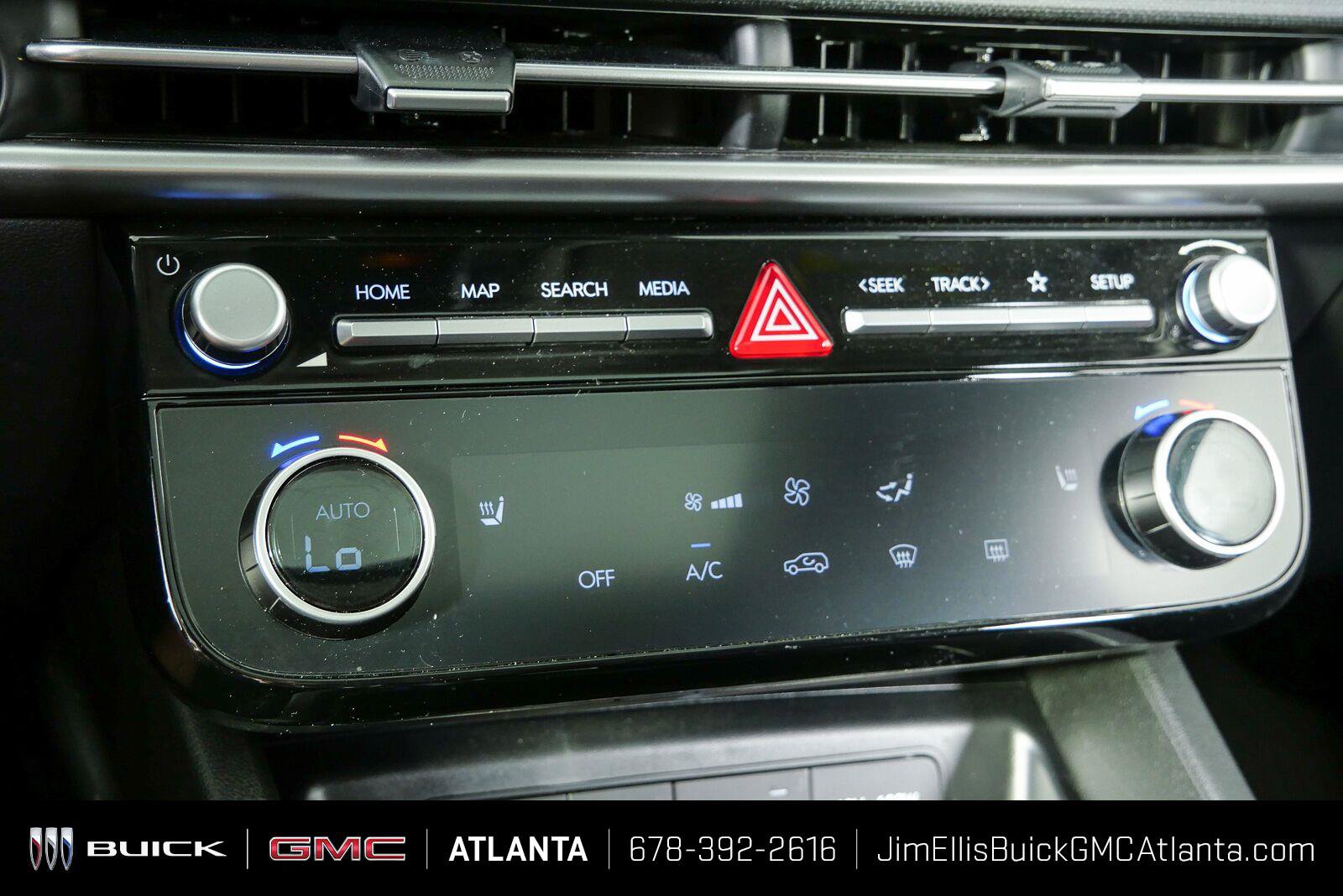 Used 2025 Hyundai Tucson SEL FWD image 14