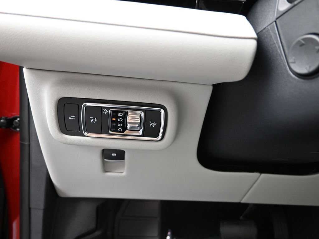 New 2026 Lincoln Nautilus Reserve image 14