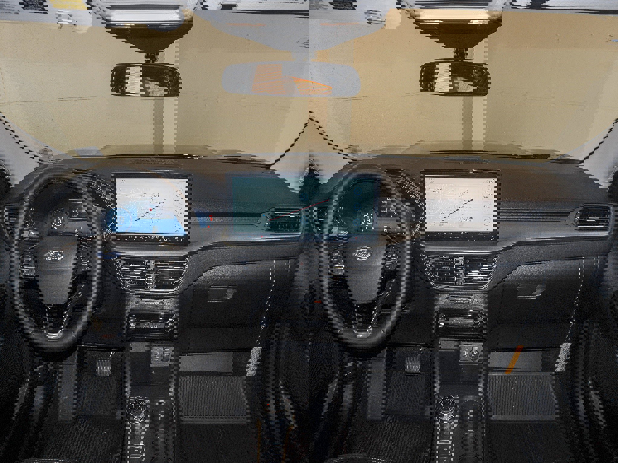 New 2025 Ford Escape Active w/ Active Premium Tech Pack image 25