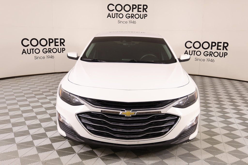 Used 2025 Chevrolet Malibu LS image 8