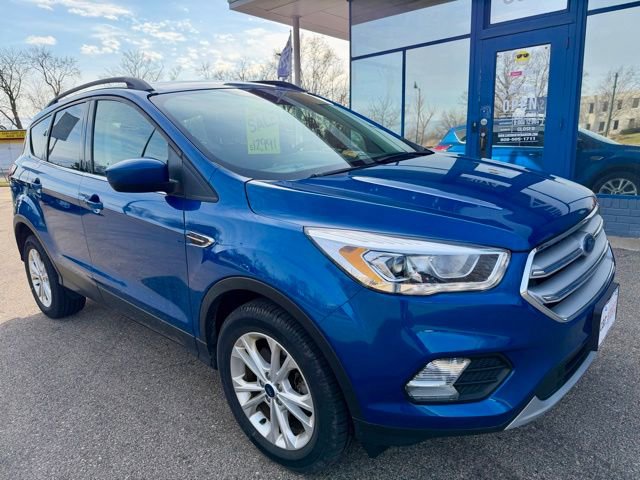 Used 2019 Ford Escape SEL image 2