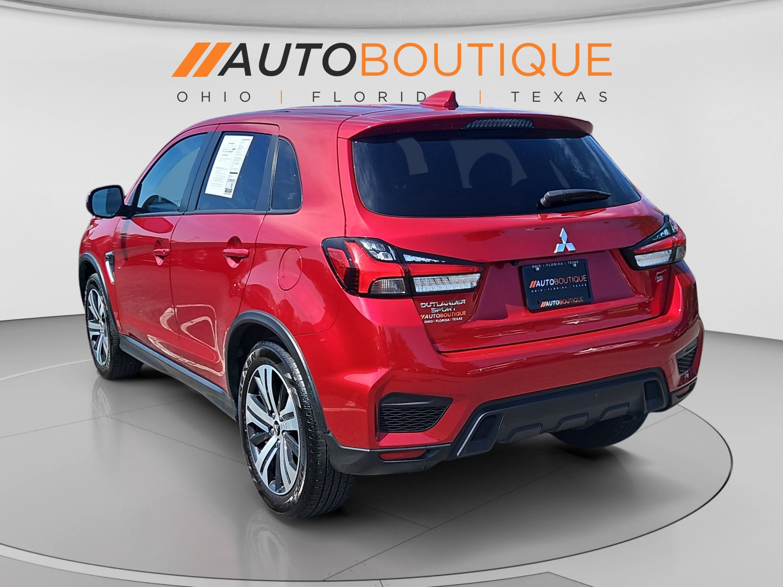 Used 2025 Mitsubishi Outlander Sport SE AWD/4WD image 3